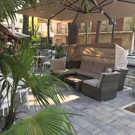 Hôtel Elsa Mima à Milano Marittima Extérieur photo