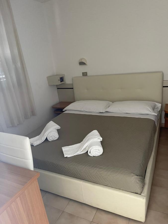 Hôtel Elsa Mima à Milano Marittima Extérieur photo